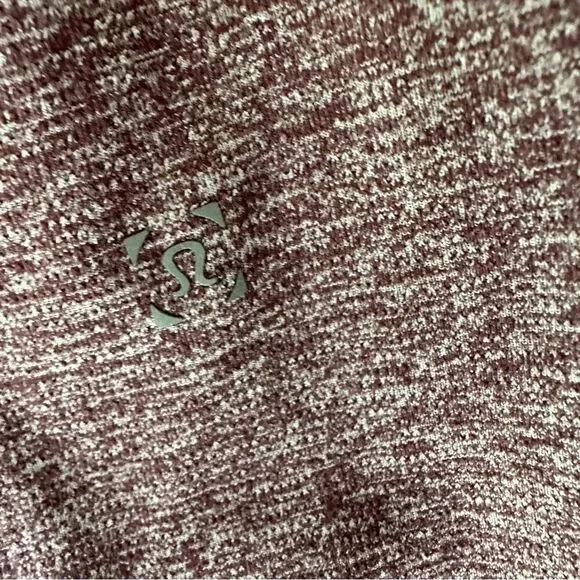 Lululemon Men’s heathered burgundy short sleeve Tee size XL - Picture 6 of 6